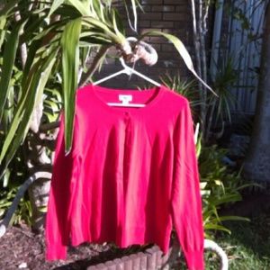 Sweater long sleeve button down red